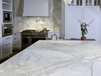 Мрамор Calacatta Cremo